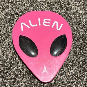 Jeffree Star Alien palette 👽